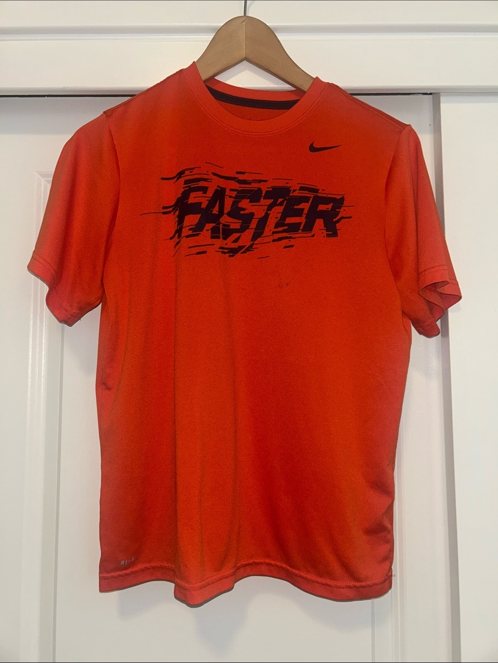 Nike Short-Sleeve 'Faster' Performance Tee -